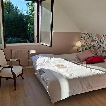 Bed and Breakfast Au Pied De Lila Exterior foto