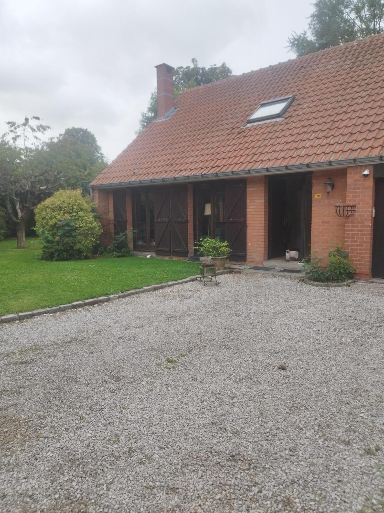 Bed and Breakfast Au Pied De Lila Exterior foto